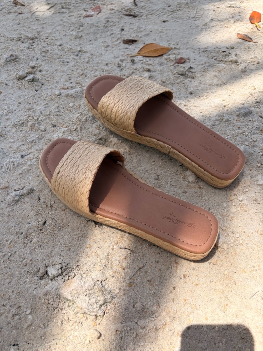 Universal Thread Mardi Raffia Platform Slide Sandals - Picture 3 of 5